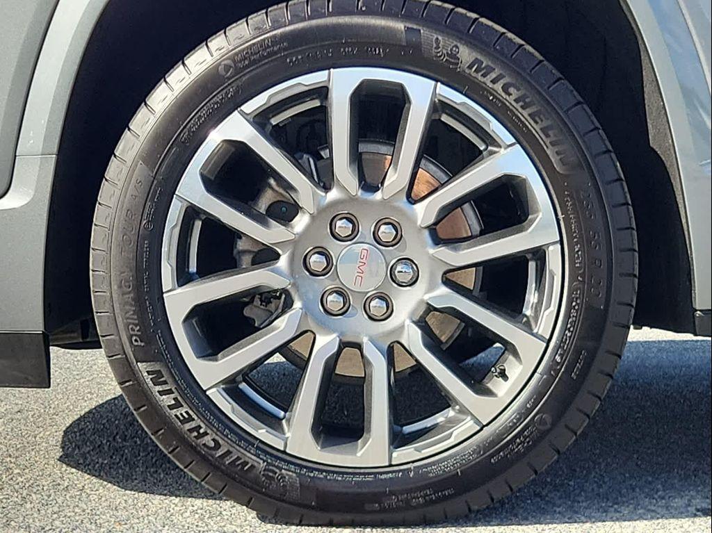 used 2023 GMC Acadia car, priced at $37,498
