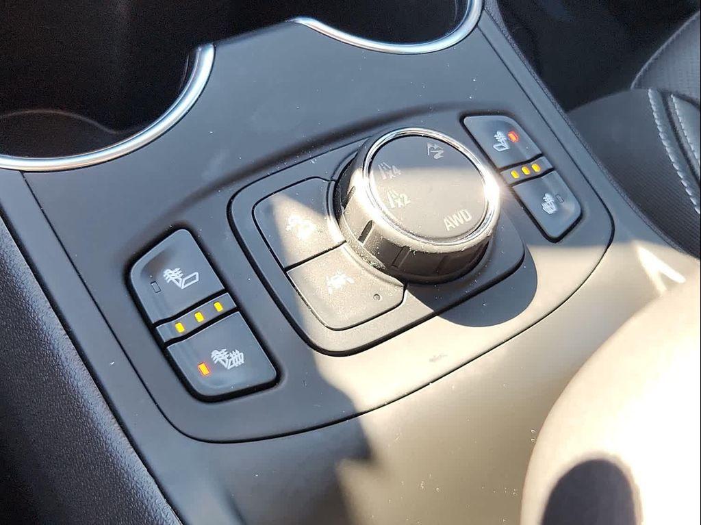 used 2024 GMC Terrain car, priced at $30,998