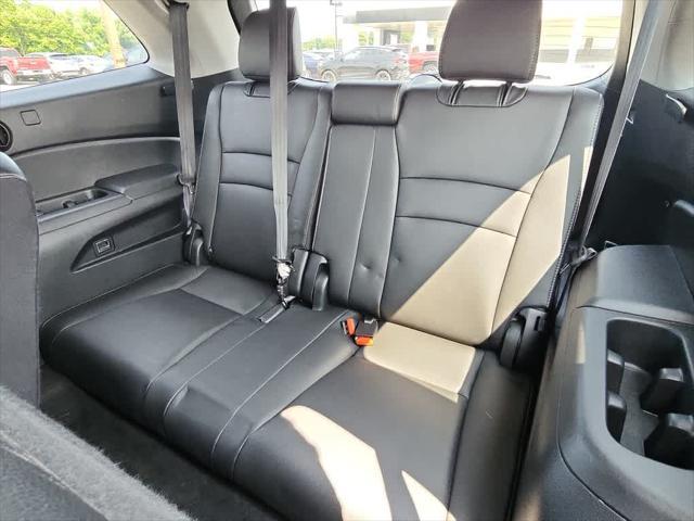 used 2022 Honda Pilot car, priced at $29,277