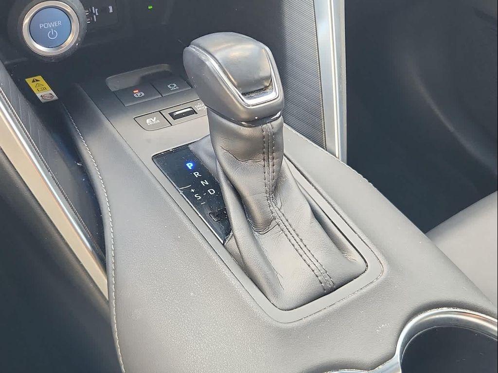 used 2022 Toyota Venza car, priced at $30,498