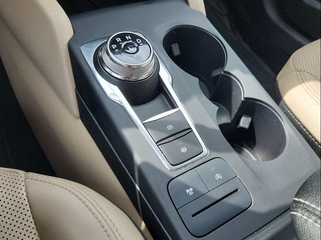 used 2022 Ford Escape car, priced at $20,835
