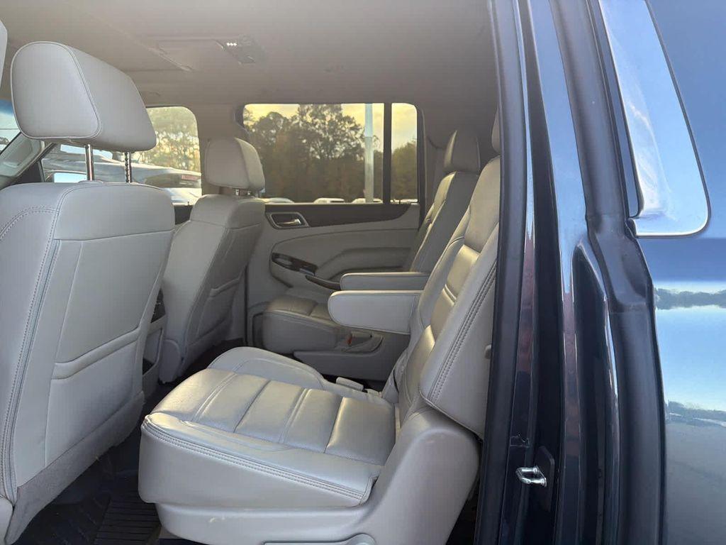 used 2019 GMC Yukon XL car, priced at $33,888