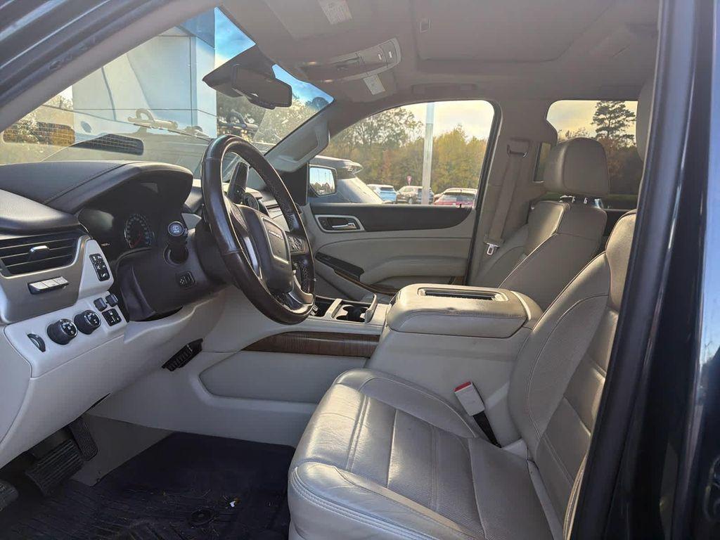 used 2019 GMC Yukon XL car, priced at $33,888