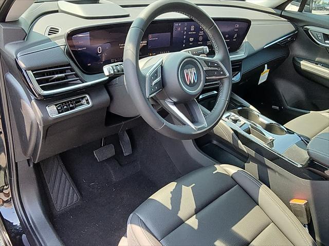 used 2025 Buick Envision car, priced at $35,998