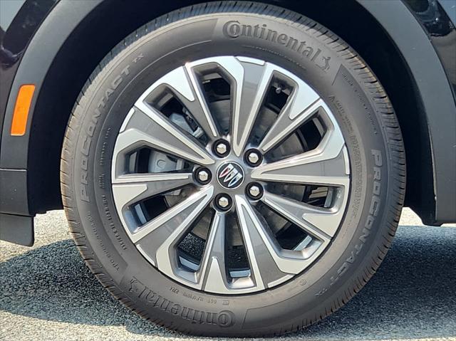 used 2025 Buick Envision car, priced at $35,998