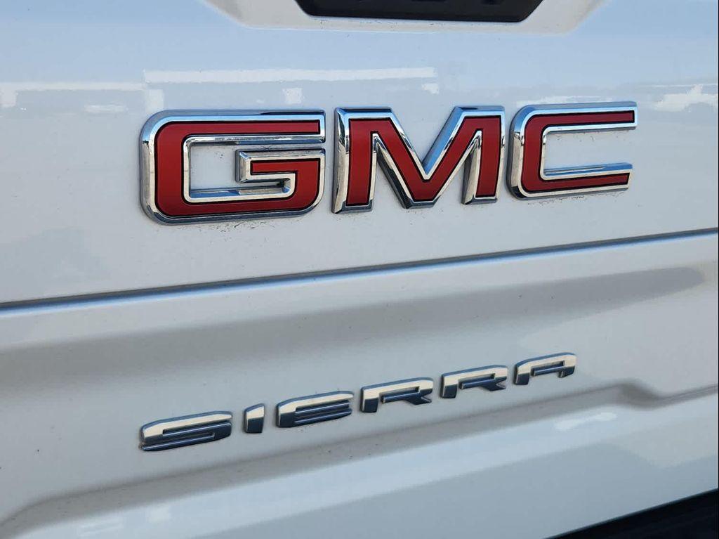 used 2022 GMC Sierra 1500 car, priced at $39,988