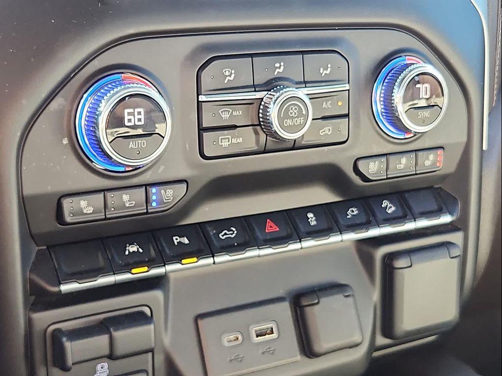 used 2022 GMC Sierra 1500 car, priced at $39,988