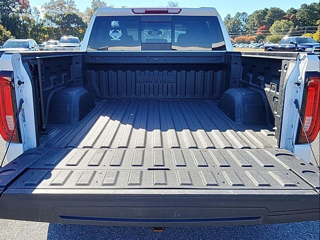 used 2022 GMC Sierra 1500 car, priced at $39,988