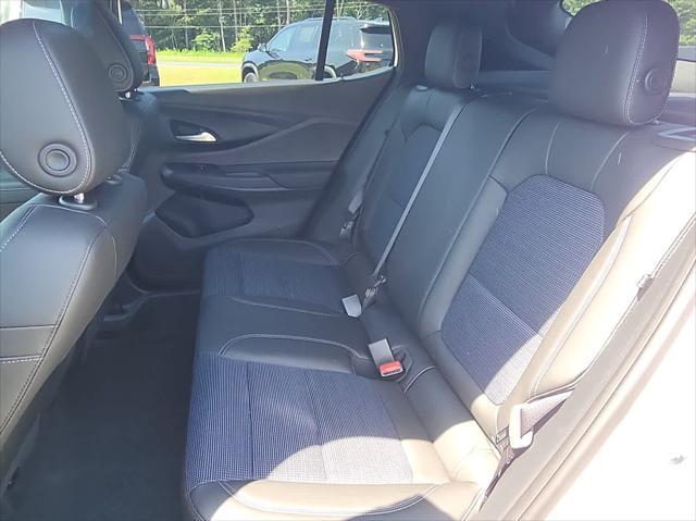 new 2025 Buick Envista car, priced at $24,635