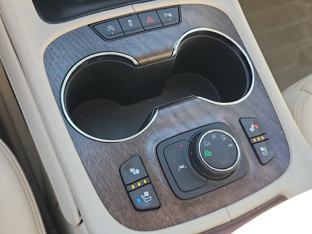 used 2022 GMC Acadia car, priced at $36,998