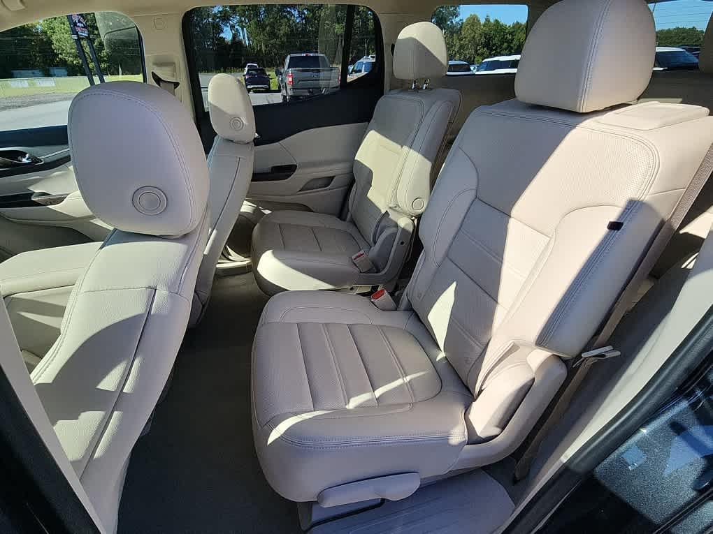 used 2022 GMC Acadia car, priced at $36,998