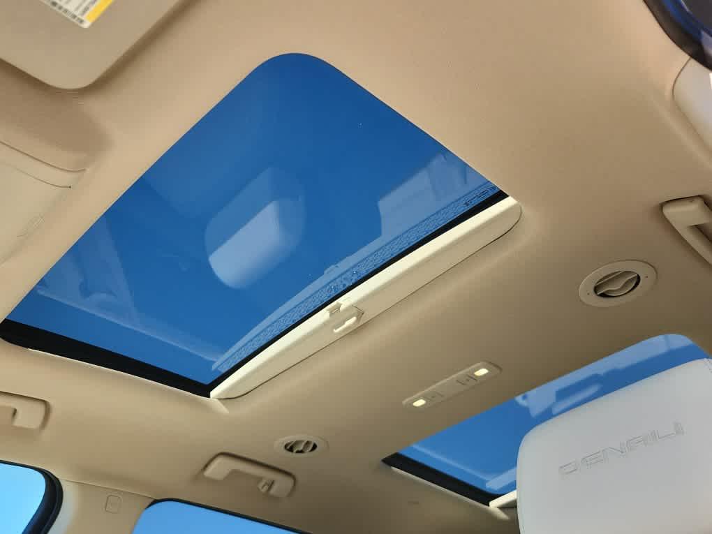 used 2022 GMC Acadia car, priced at $36,998