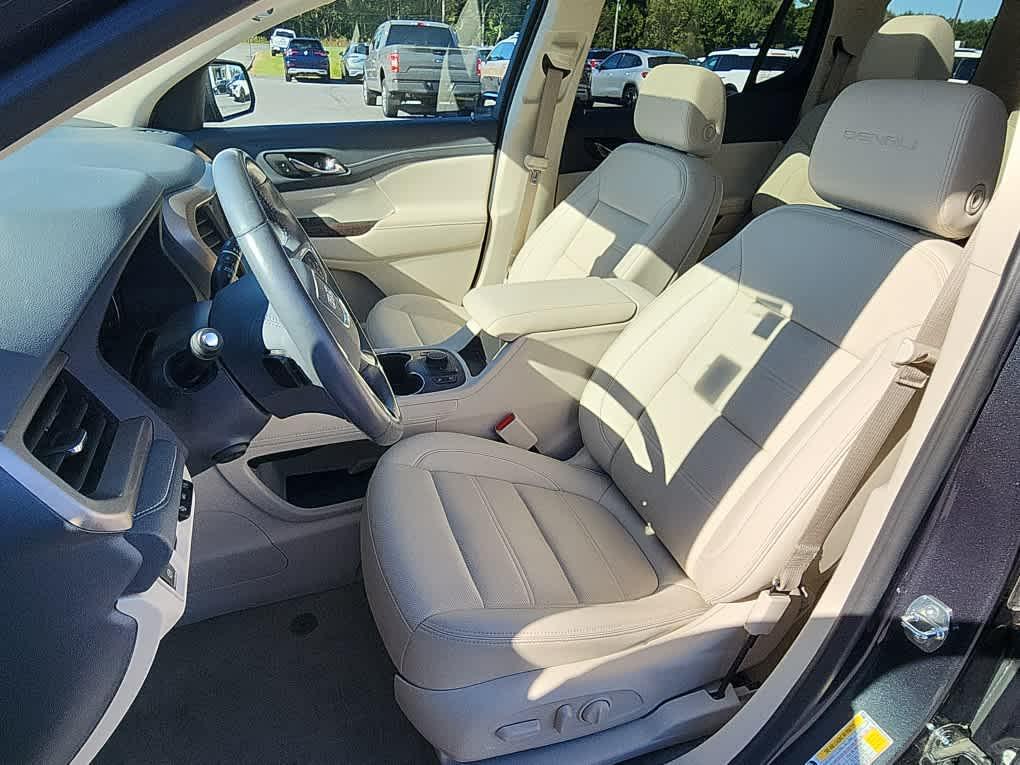 used 2022 GMC Acadia car, priced at $36,998