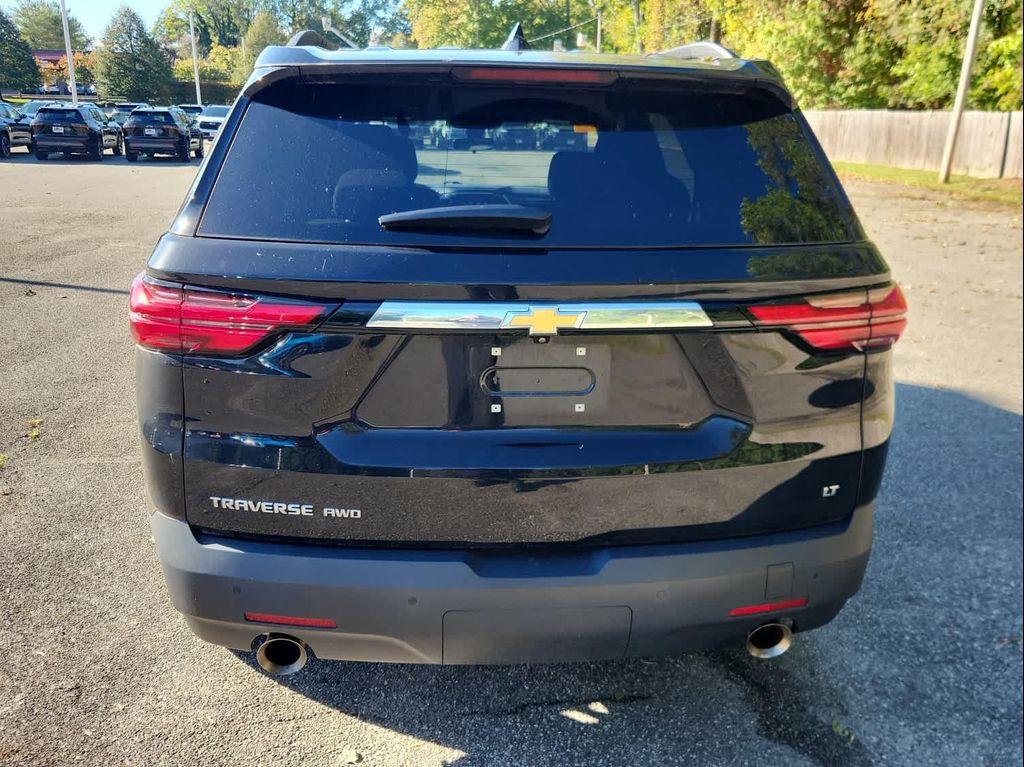 used 2022 Chevrolet Traverse car, priced at $29,998