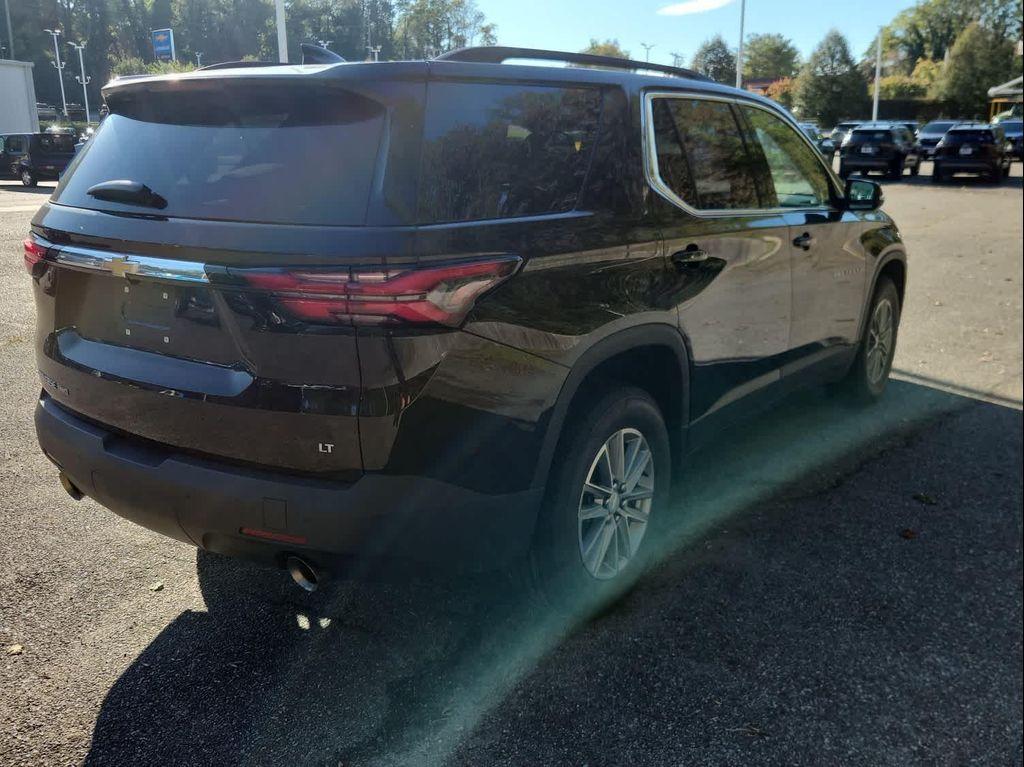 used 2022 Chevrolet Traverse car, priced at $29,998