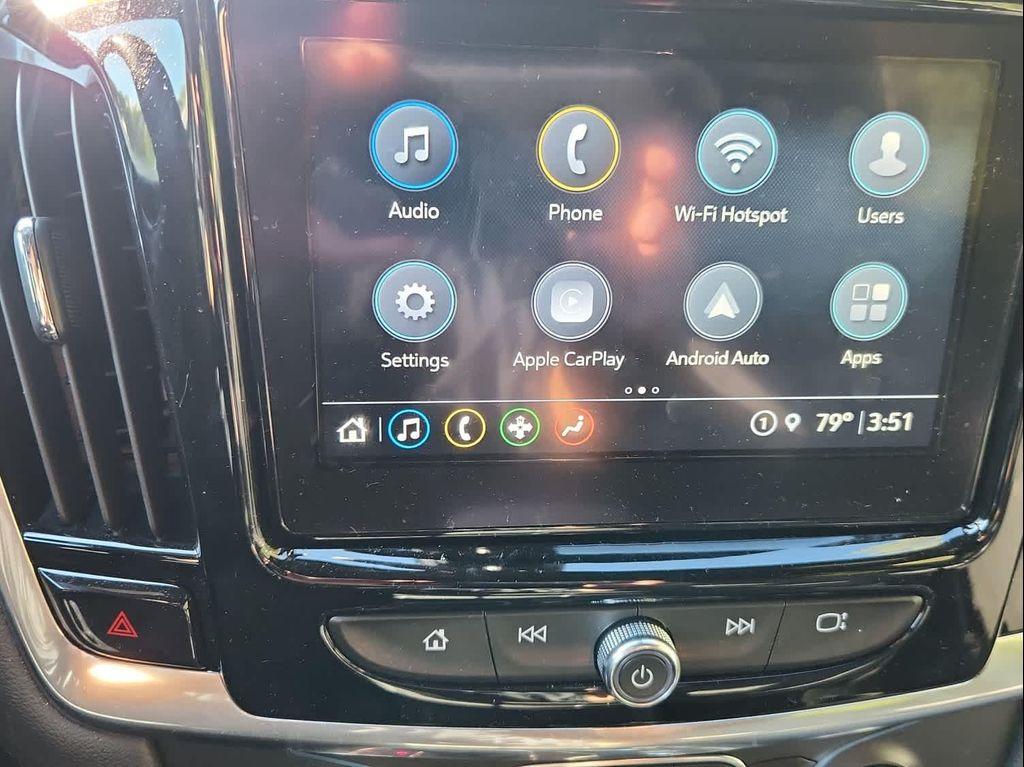 used 2022 Chevrolet Traverse car, priced at $29,998