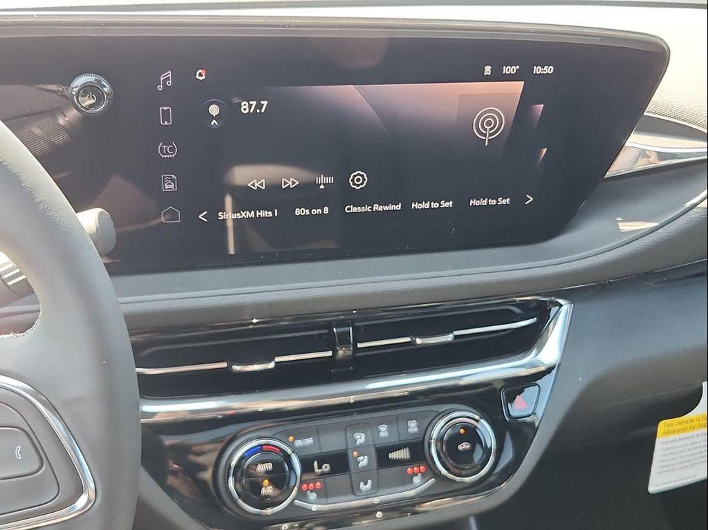 new 2025 Buick Envista car, priced at $28,015