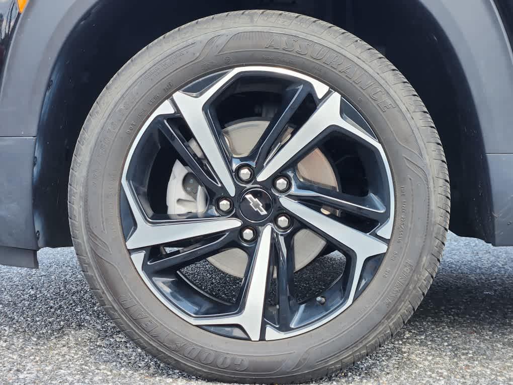 used 2023 Chevrolet TrailBlazer car, priced at $24,688