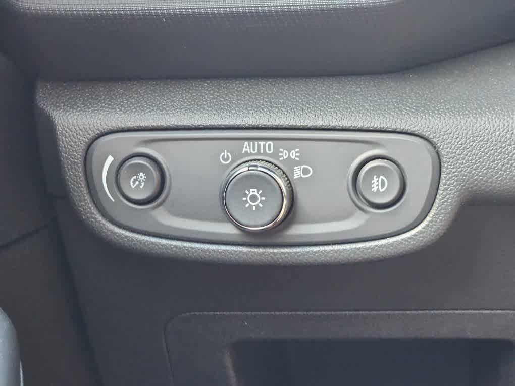 used 2023 Chevrolet TrailBlazer car, priced at $24,688