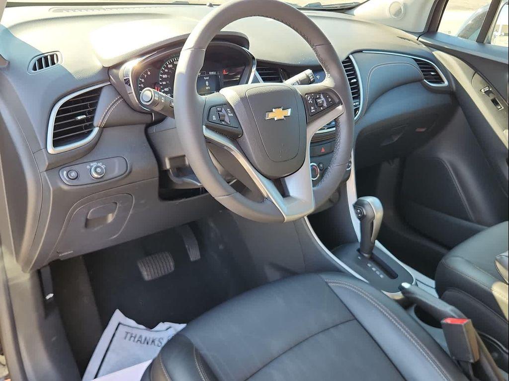 used 2022 Chevrolet Trax car, priced at $19,198