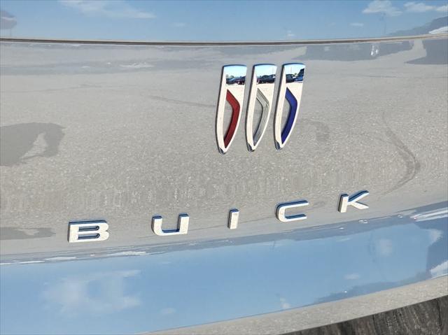 new 2025 Buick Envista car, priced at $29,410
