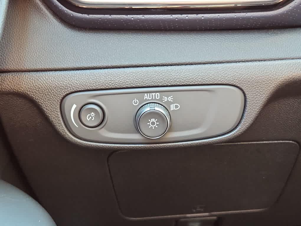 used 2023 Chevrolet Bolt EUV car, priced at $21,498