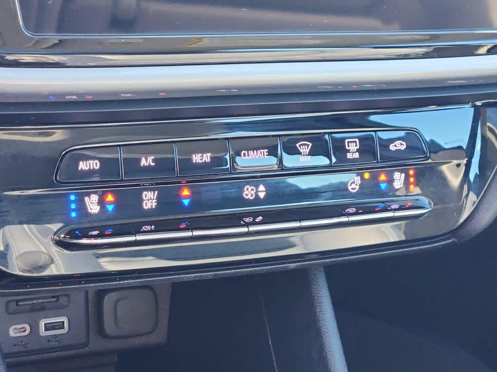 used 2023 Chevrolet Bolt EUV car, priced at $21,498