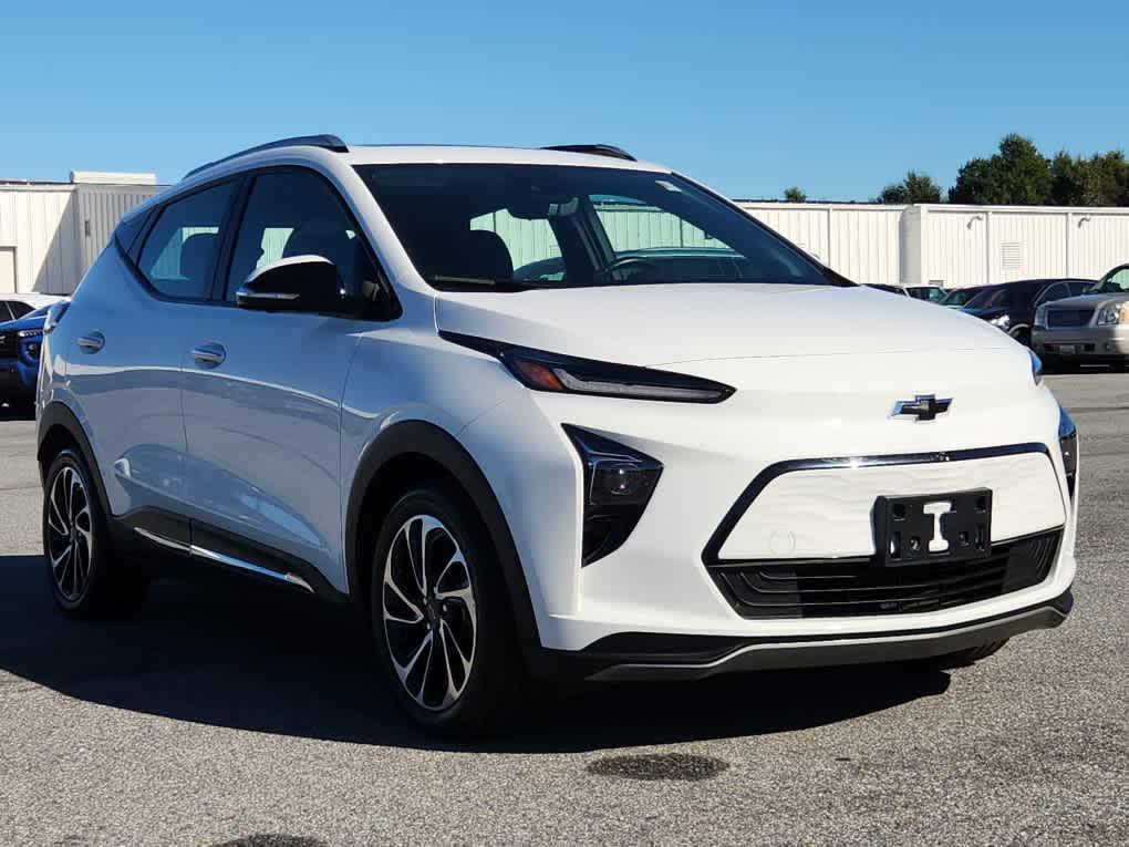 used 2023 Chevrolet Bolt EUV car, priced at $21,498