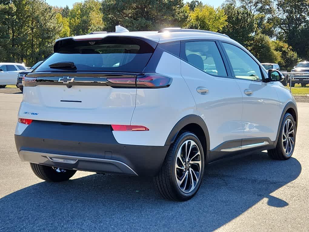 used 2023 Chevrolet Bolt EUV car, priced at $21,498