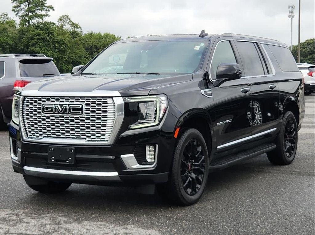 used 2023 GMC Yukon XL car, priced at $60,998