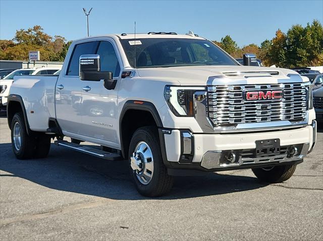 new 2025 GMC Sierra 3500 car, priced at $92,460