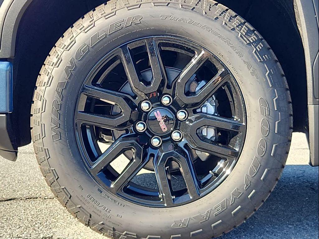 new 2026 GMC Sierra 1500 car, priced at $65,880