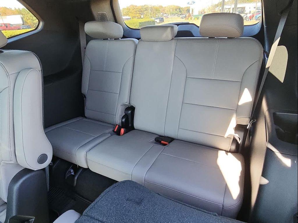 new 2026 GMC Acadia car, priced at $46,975