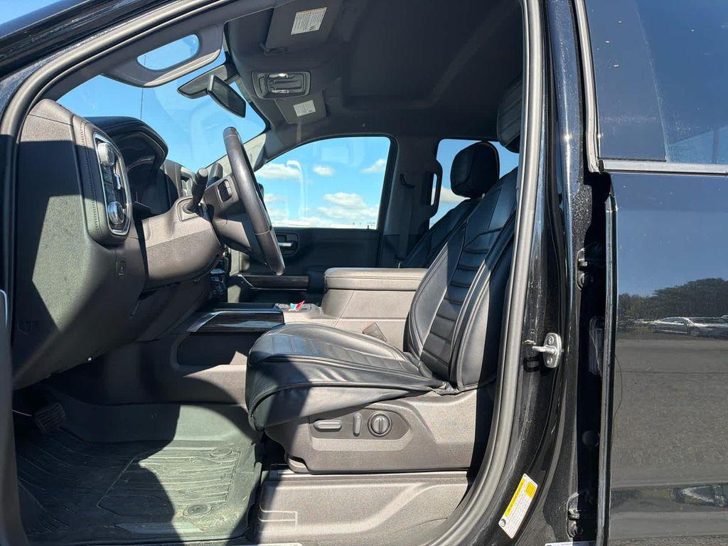 used 2021 GMC Sierra 1500 car, priced at $36,498