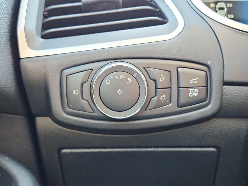 used 2020 Ford Edge car, priced at $19,588