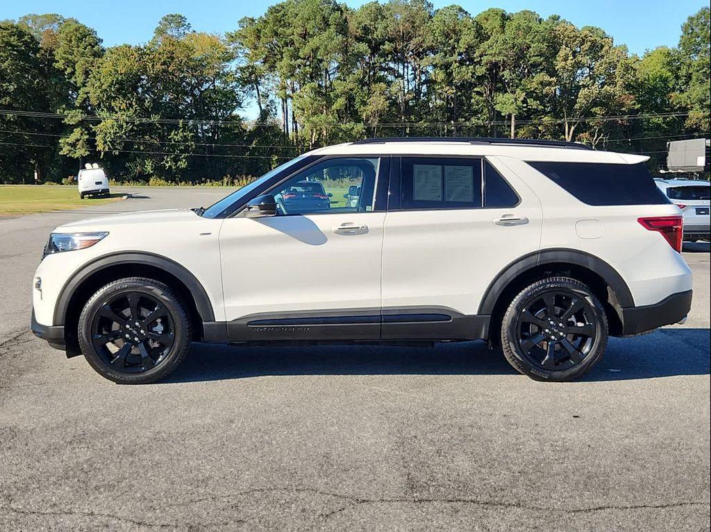 used 2023 Ford Explorer car, priced at $32,498