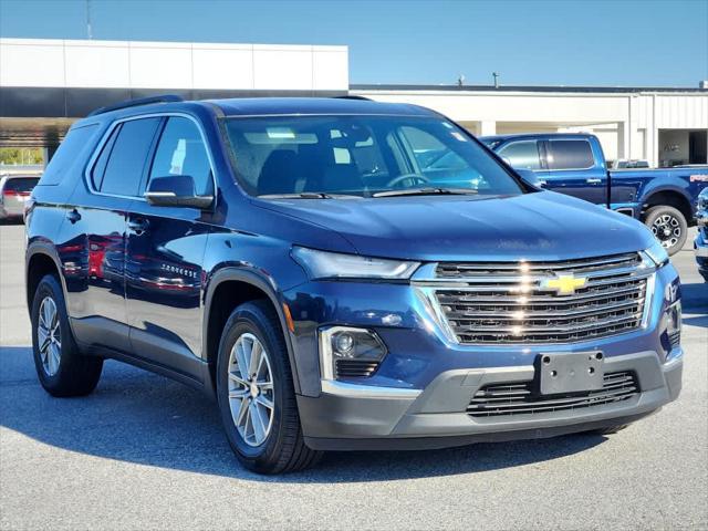 used 2022 Chevrolet Traverse car, priced at $27,996