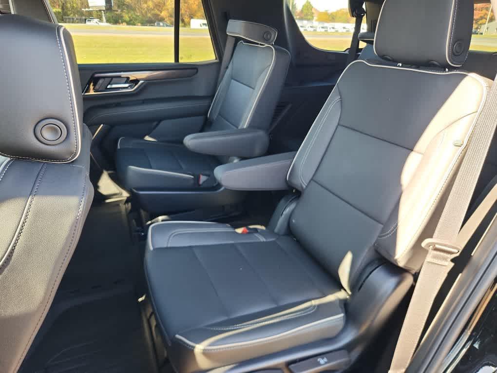 new 2025 GMC Yukon car, priced at $80,929