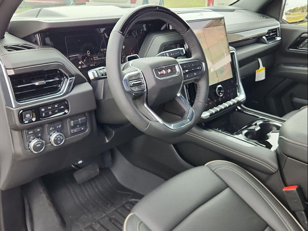 new 2025 GMC Yukon XL car, priced at $82,590