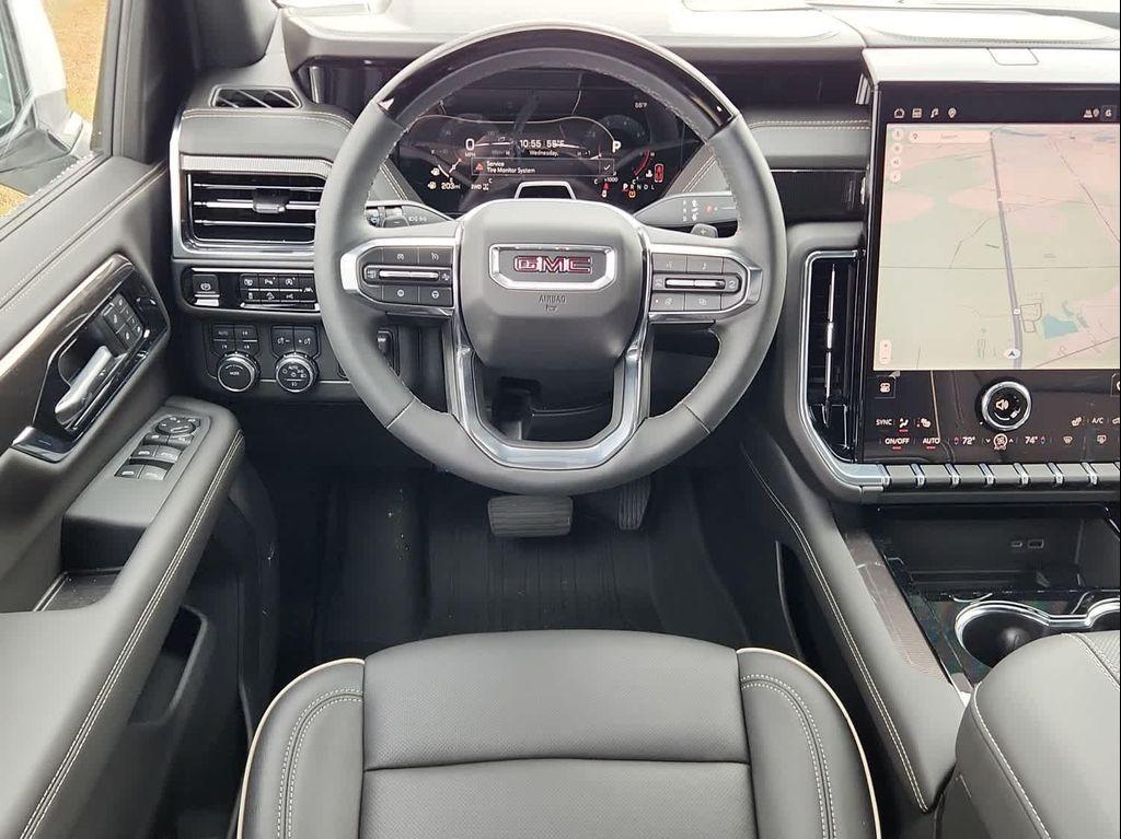 new 2025 GMC Yukon XL car, priced at $82,590