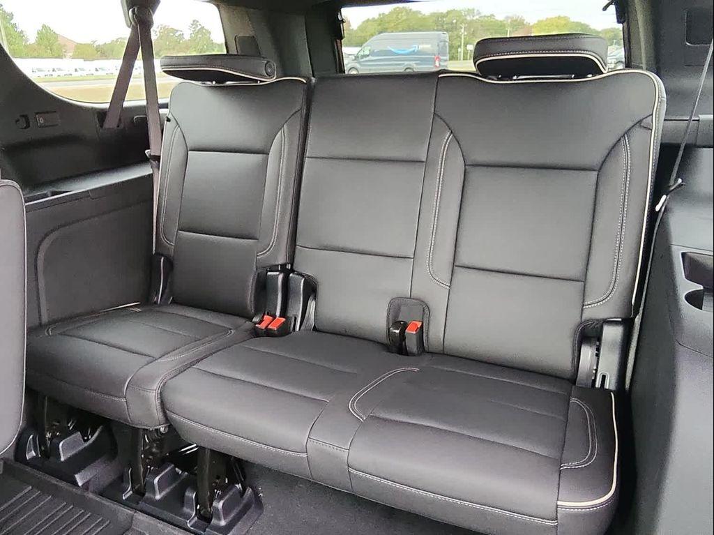 new 2025 GMC Yukon XL car, priced at $82,590