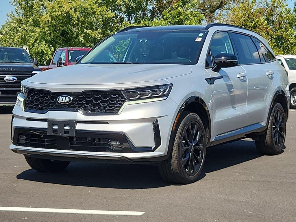 used 2021 Kia Sorento car, priced at $26,888