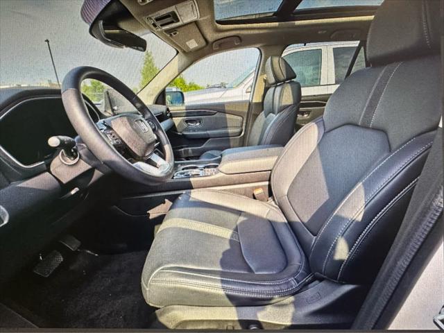 used 2024 Honda Pilot car, priced at $43,288