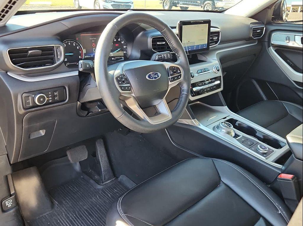 used 2023 Ford Explorer car, priced at $33,198