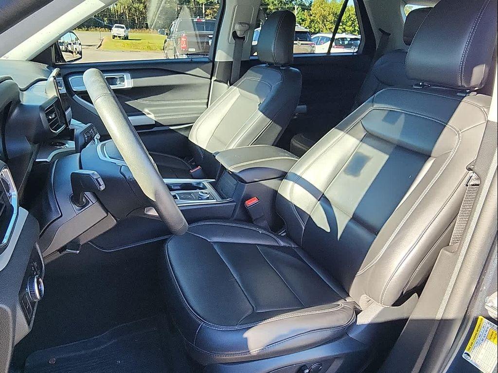 used 2023 Ford Explorer car, priced at $33,198