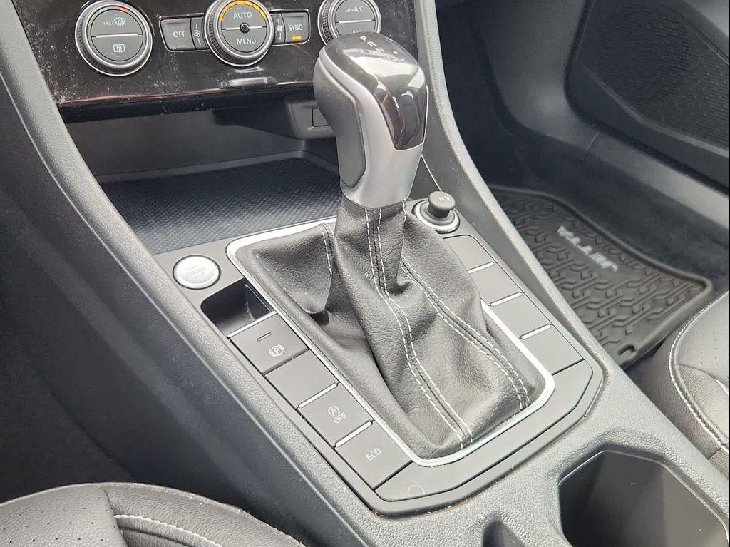 used 2022 Volkswagen Jetta car, priced at $19,998