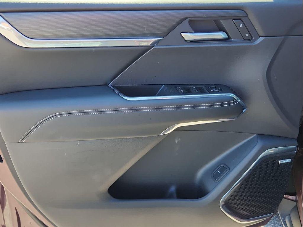 used 2025 GMC Acadia car, priced at $41,888