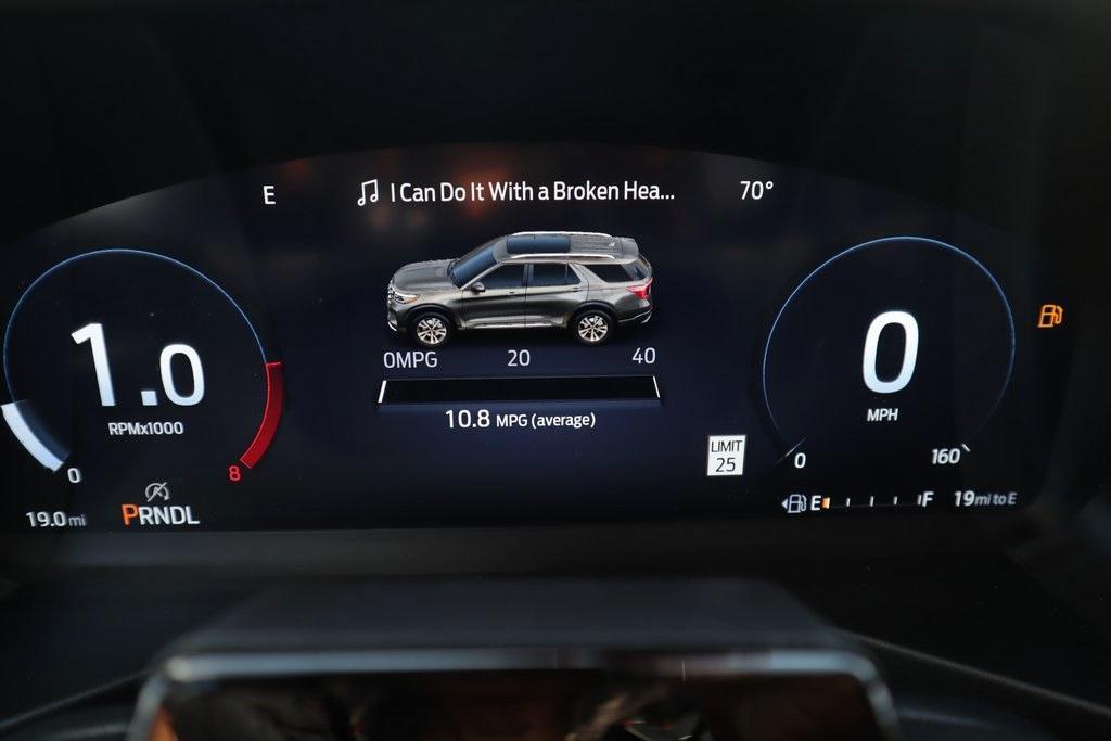 new 2025 Ford Explorer car, priced at $55,562