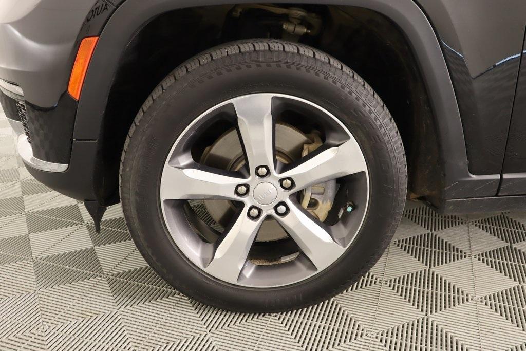 used 2021 Jeep Grand Cherokee L car, priced at $27,998