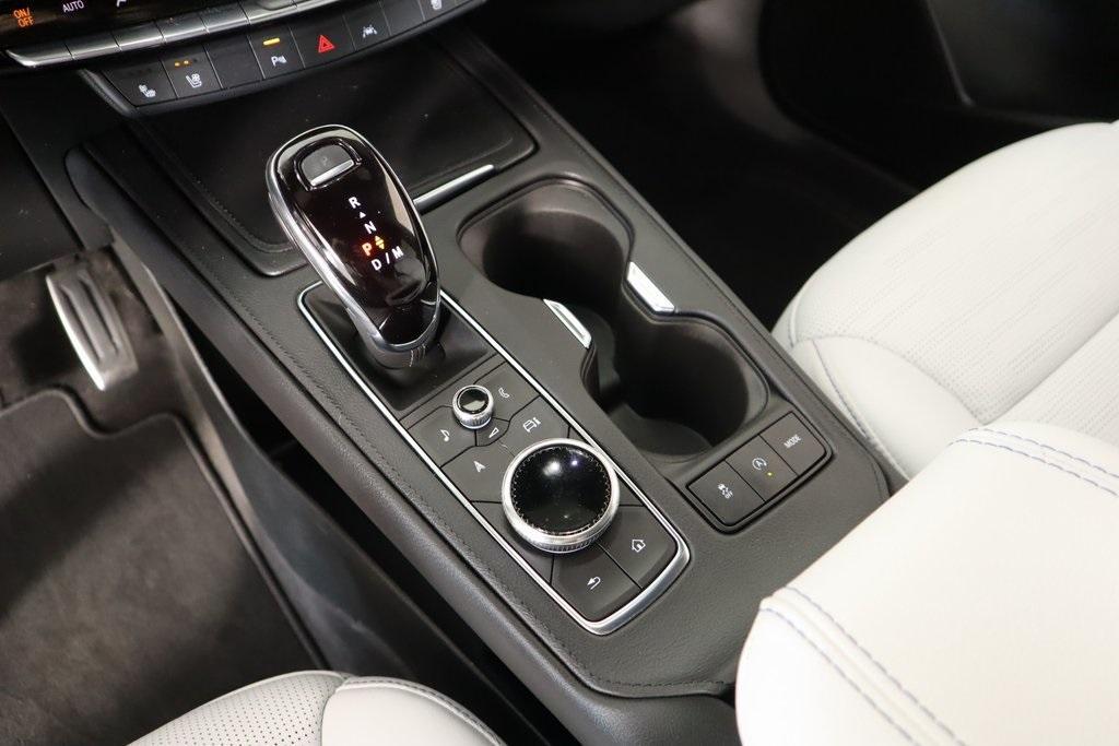 used 2024 Cadillac XT4 car, priced at $43,400